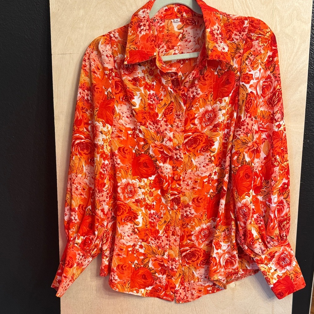 Vibrant Floral Button-Up Blouse in Red & Orange